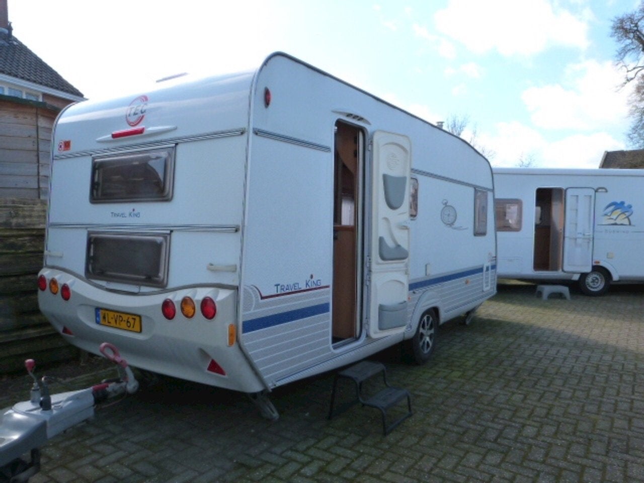 TEC Travel King 530 K1 2005  6 pers nieuw dak stapelbed, T.E.C., Frans bed, Treinzit, Particulier
