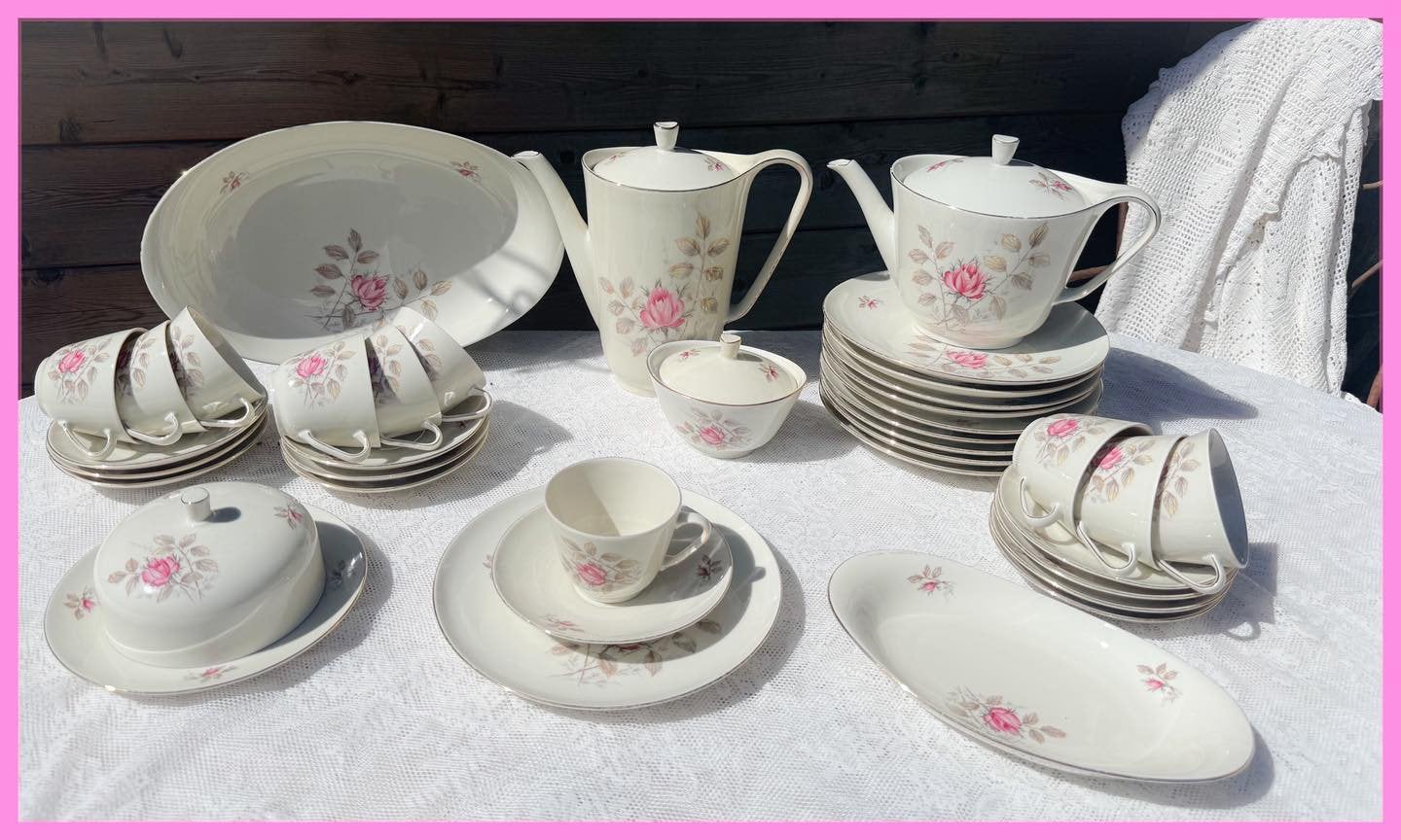 Brocant ontbijtservies high tea servies kopjes bordje Spenzo, Antiek en Kunst, Antiek | Servies compleet, Ophalen of Verzenden
