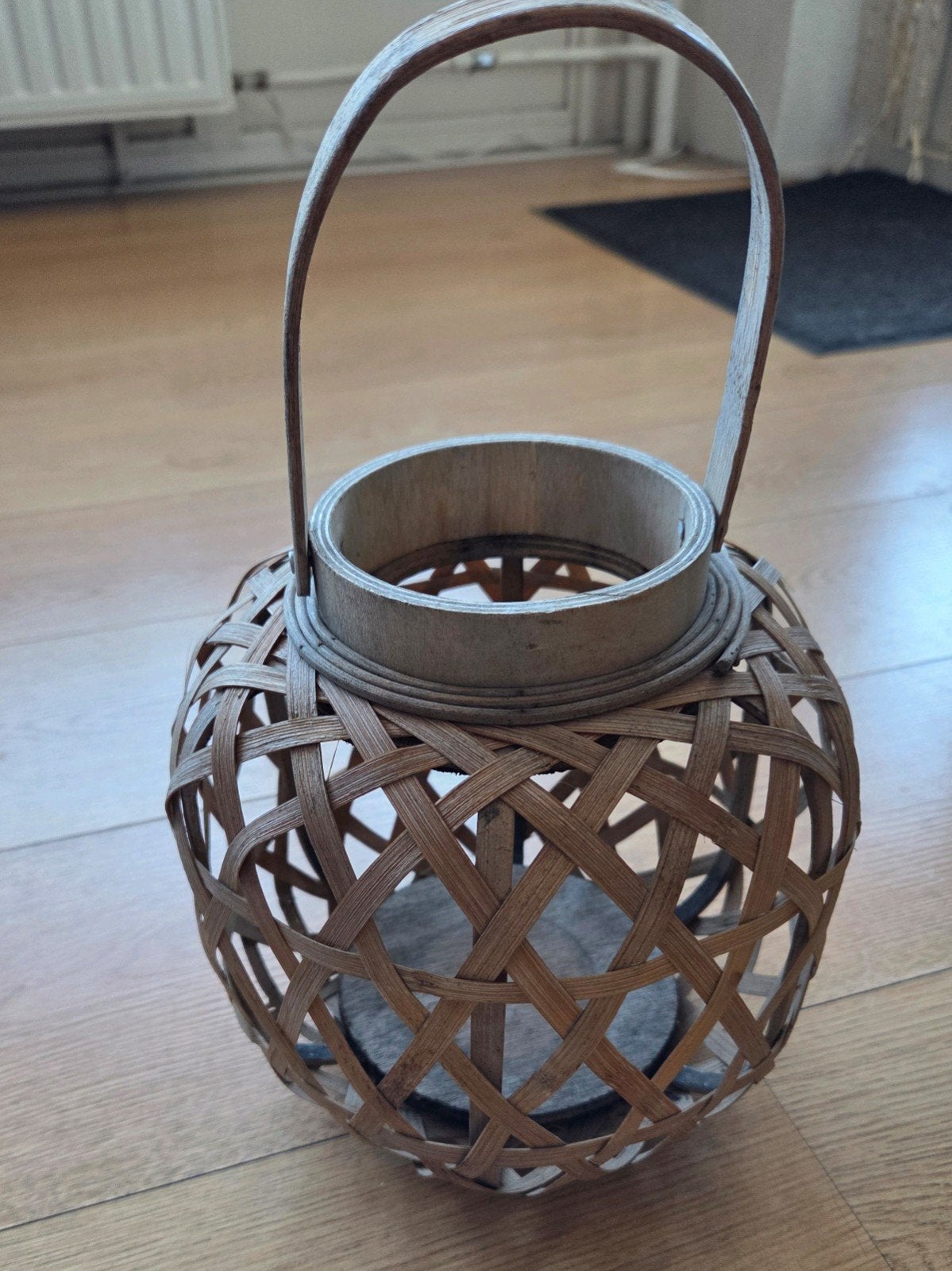 Houten lantaarn, Ophalen of Verzenden, Gebruikt, Hout, Minder dan 25 cm