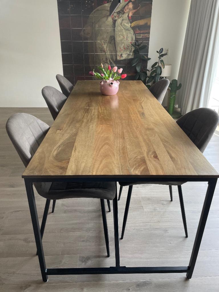 MADE eettafel, Ophalen, Gebruikt, Overige materialen, 200 cm of meer