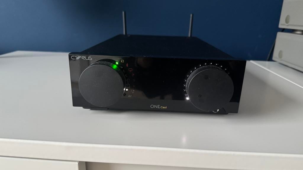 Cyrus One Cast, Ophalen of Verzenden, Zo goed als nieuw, Minder dan 60 watt, Overige merken