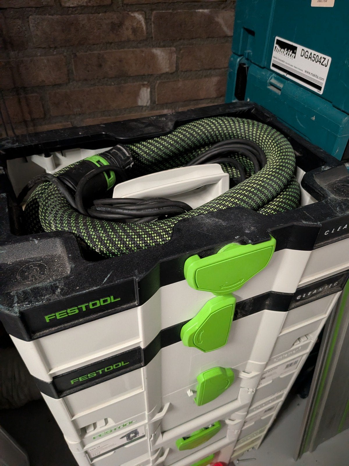 Festool stofzuiger - Zo goed als nieuw, Doe-het-zelf en Verbouw, Ophalen, Zo goed als nieuw