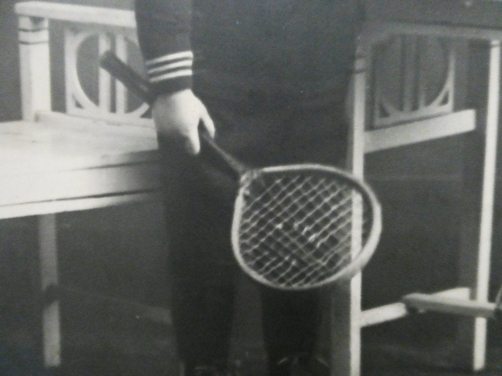Oude foto jongen met tennisracket tennis 1920 - 1930, Ophalen of Verzenden