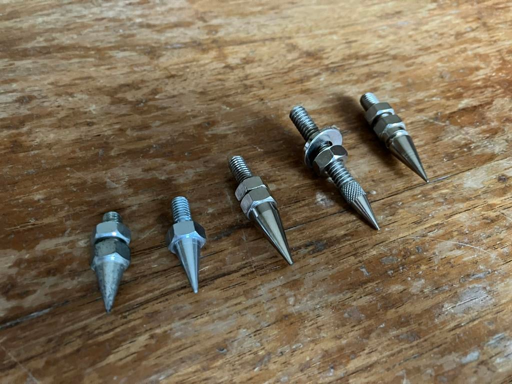 Enkele losse Audiospikes - Verschillende enkele Spikes, Overige merken, Gebruikt, Ophalen of Verzenden, 120 watt of meer