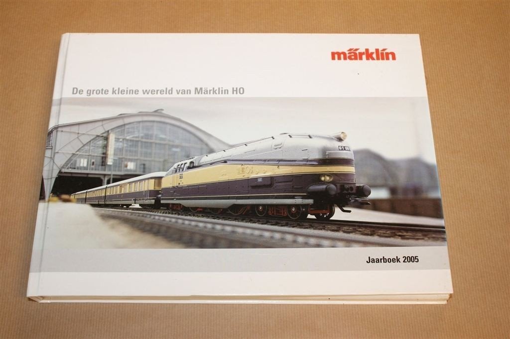 Märklin H0 Jaarboek 2005 — Groot Formaat — 456 Pag., Wisselstroom, Gebruikt, -, -