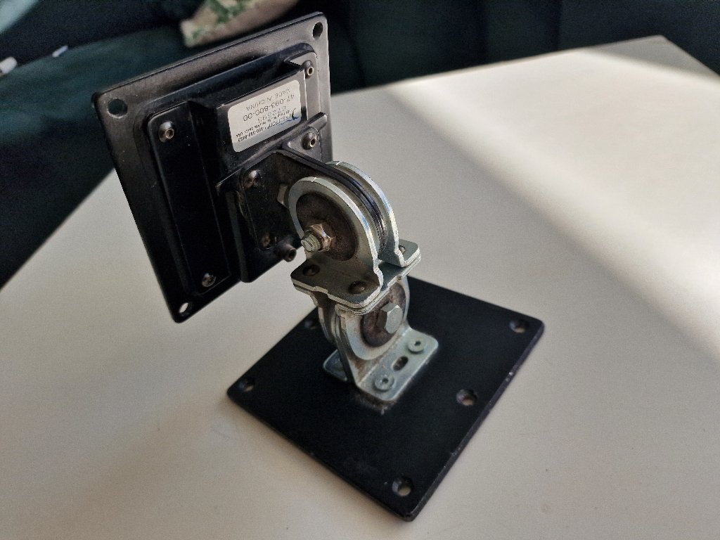Ergotron heavy duty monitor steun verstelbaar, Ophalen, Gebruikt