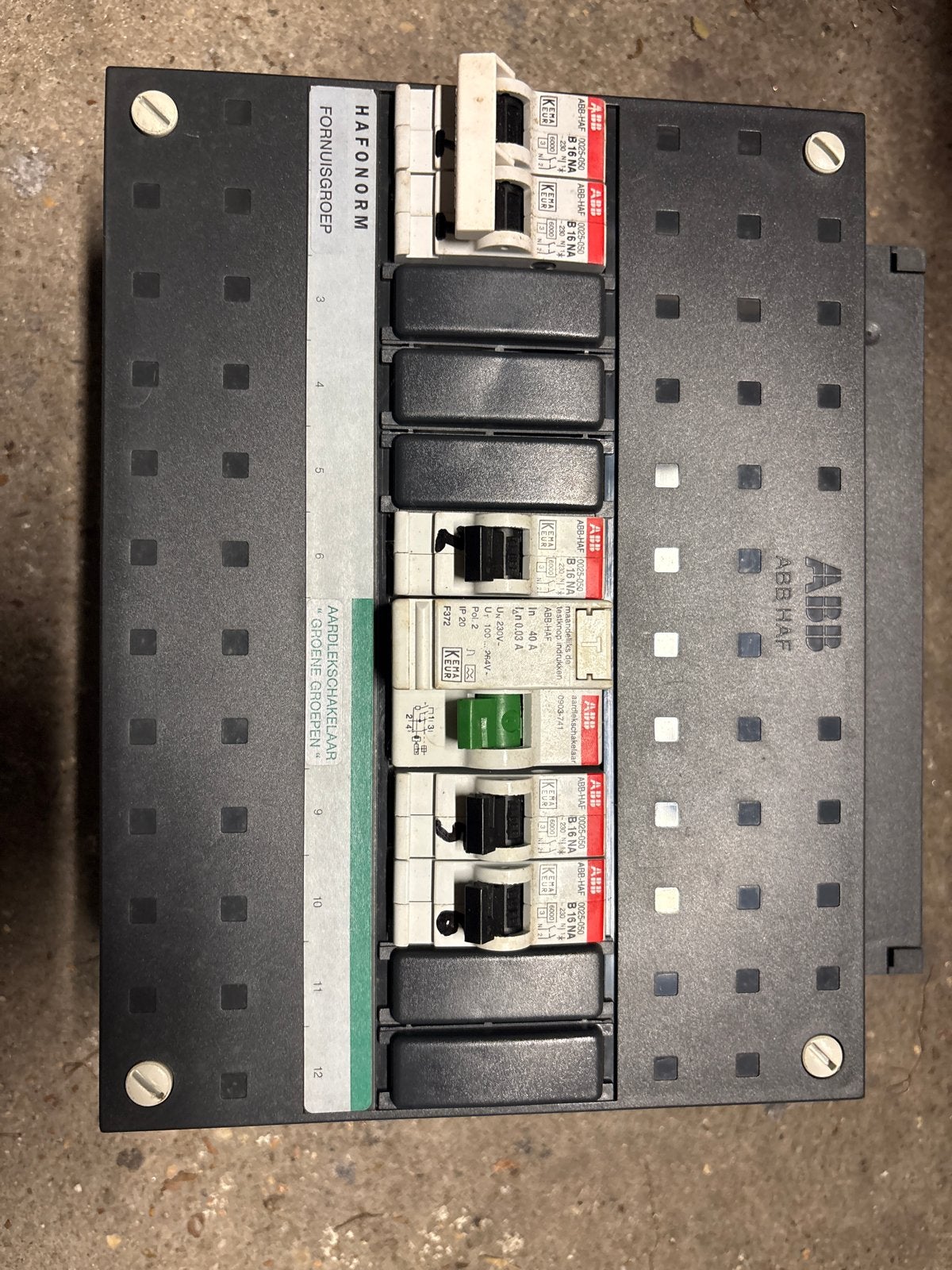 ABB HAF Groepenkast met Aardlekschakelaar en Installatieauto, Ophalen of Verzenden, Gebruikt, ABB, Groepenkast