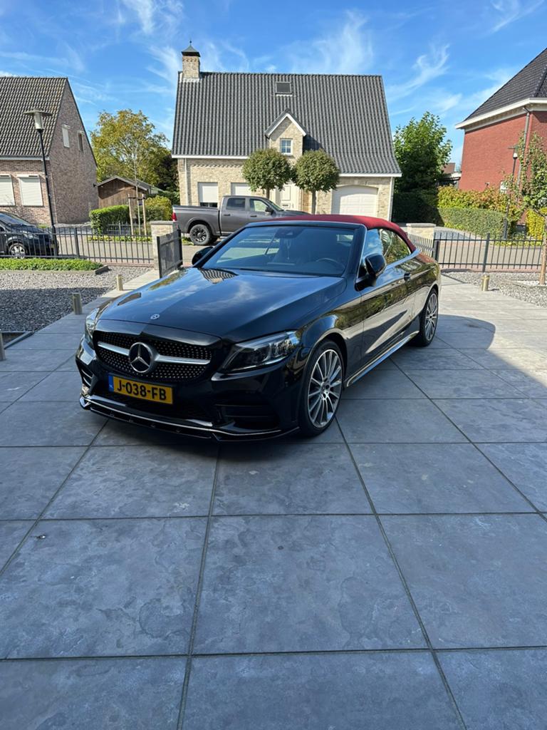 MercedesBenz C-Klasse Cabrio C180 156pk 9G-TRONIC 2019 Zwart, Auto's, Mercedes-Benz, Automaat, Achterwielaandrijving, 1800 kg