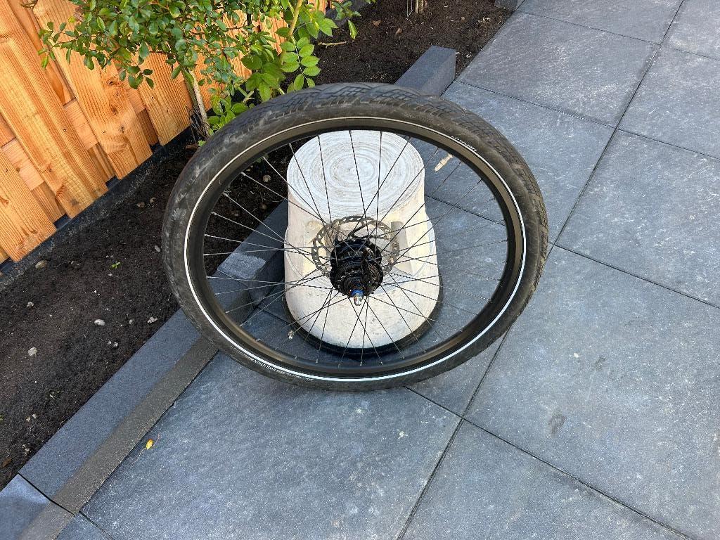 :Achterwiel 28 inch 8 ALFINA versnellingen schijfrem, Fietsen en Brommers, Fietsonderdelen, Wiel, Gebruikt, Ophalen of Verzenden