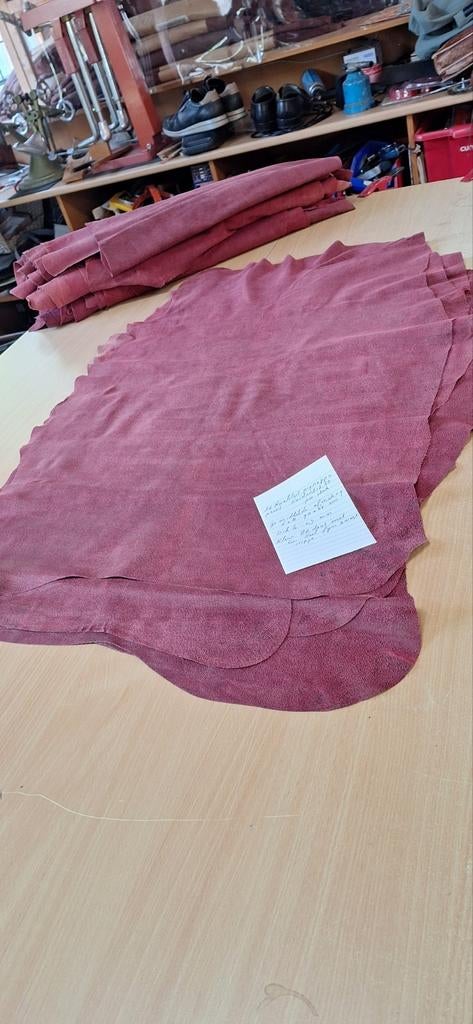 AA kwaliteit pignappa prent, 12,50 per huid., Leer of Kunstleer, Nieuw, Ophalen of Verzenden, 30 tot 120 cm