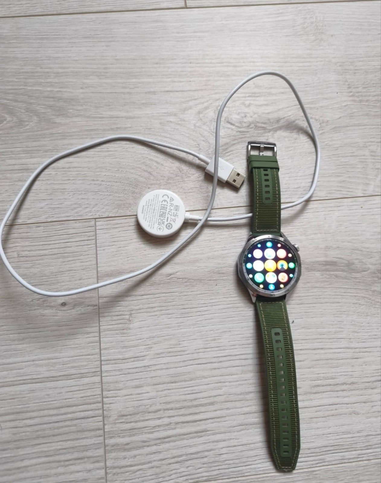Huawei Watch GT 3 Pro 46mm met extra bandje en lader, Ophalen, Zo goed als nieuw, Waterdicht, Conditie