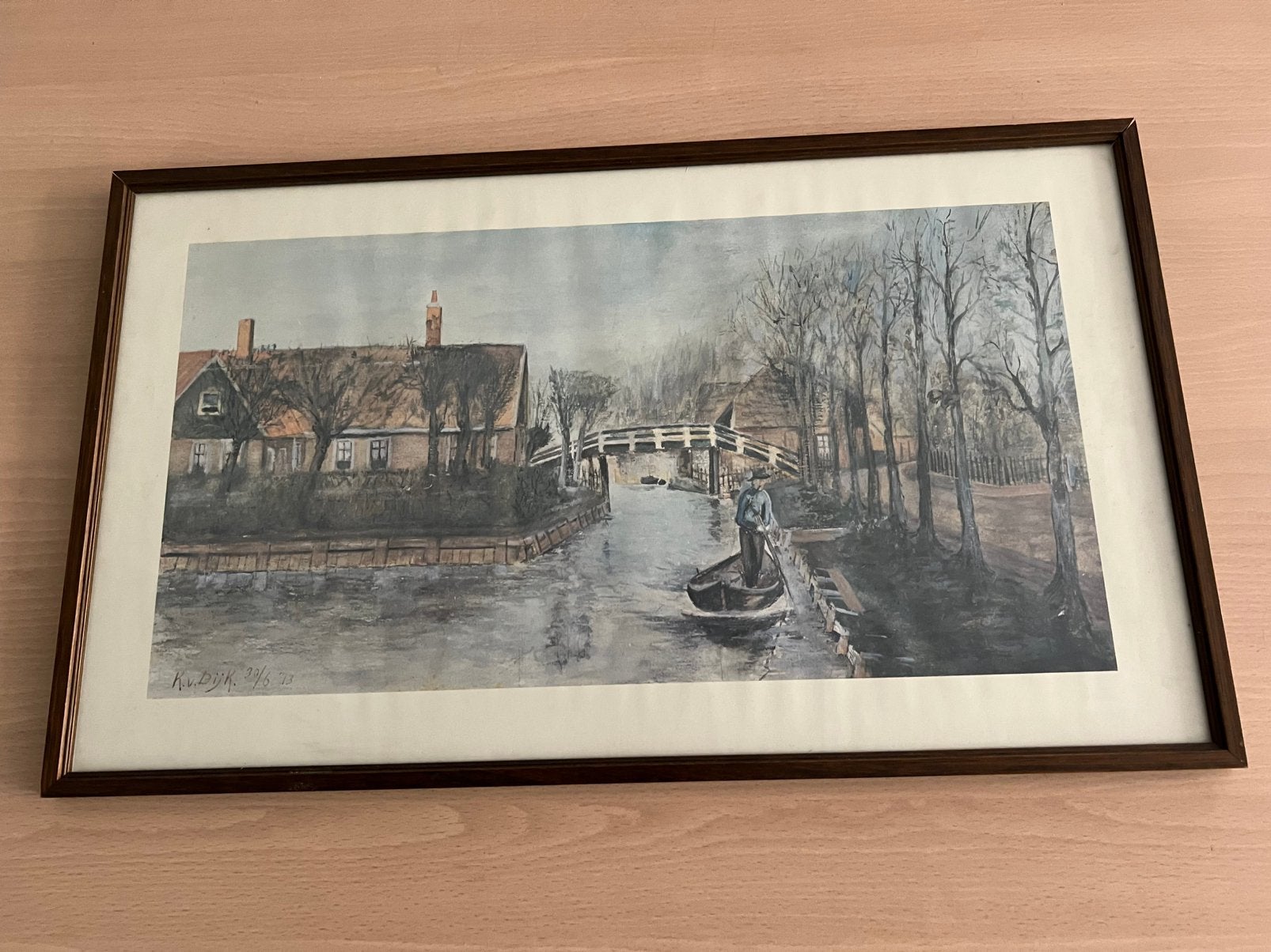 Ingelijst Gieters tafereel Giethoorn K. van Dijk 30-6-1973, Antiek en Kunst, Ophalen