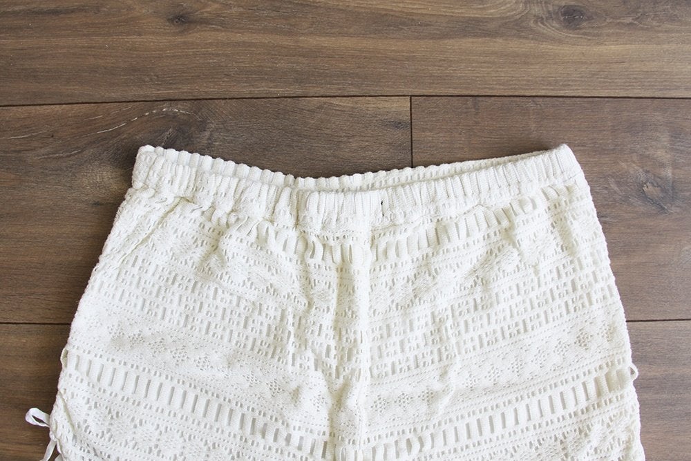 Mooi Kendall & Kylie Broekje - 88 (M) € 20,-, Maat 38/40 (M), Kort, Wit, Kendall & Kylie