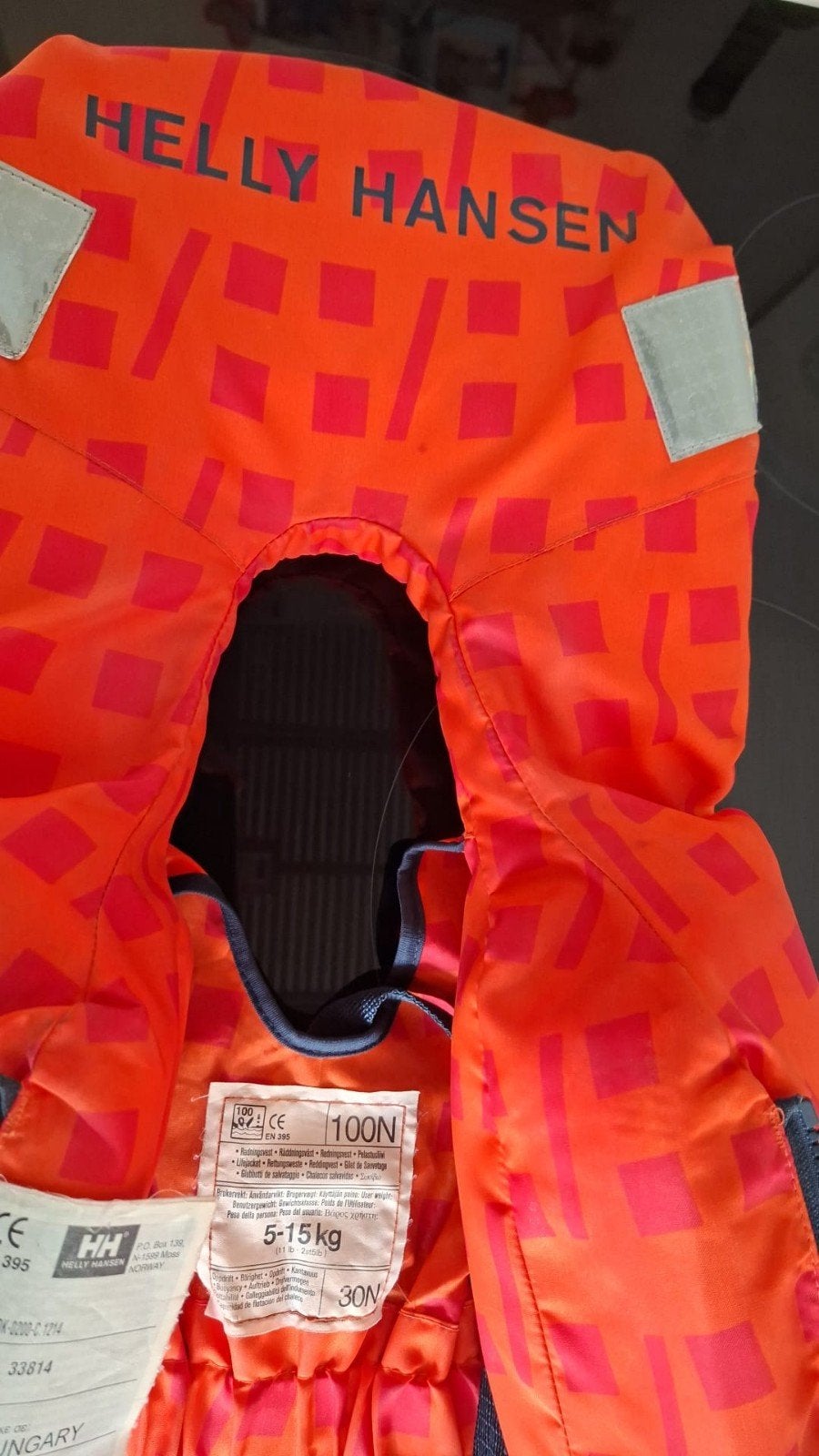 Helly Hansen, zwemvest 5-15 kilo, Ophalen of Verzenden, Zo goed als nieuw, Kind, Reddingsvest of Zwemvest