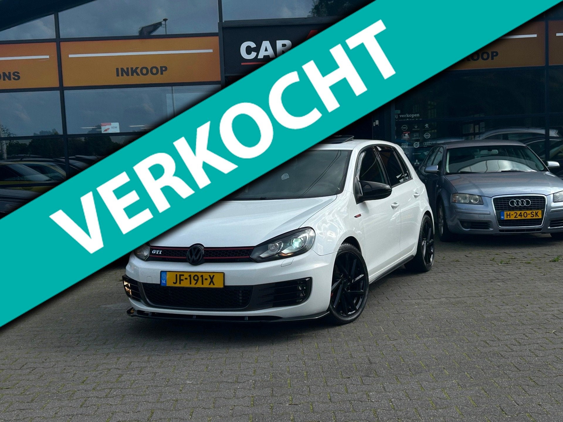 Volkswagen Golf 2.0 GTI DAKJE/LEDER/MAXTON/DSG/LED/BOMVOL/AP, Auto's, Voorwielaandrijving, Euro 5, Gebruikt, Zwart