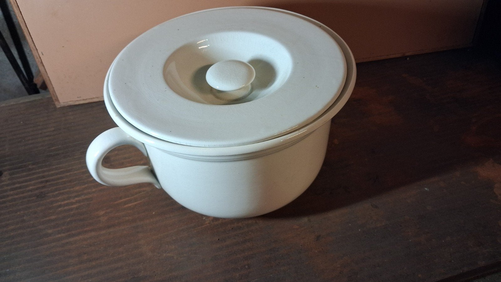 Stenen po met deksel te koop, Ophalen