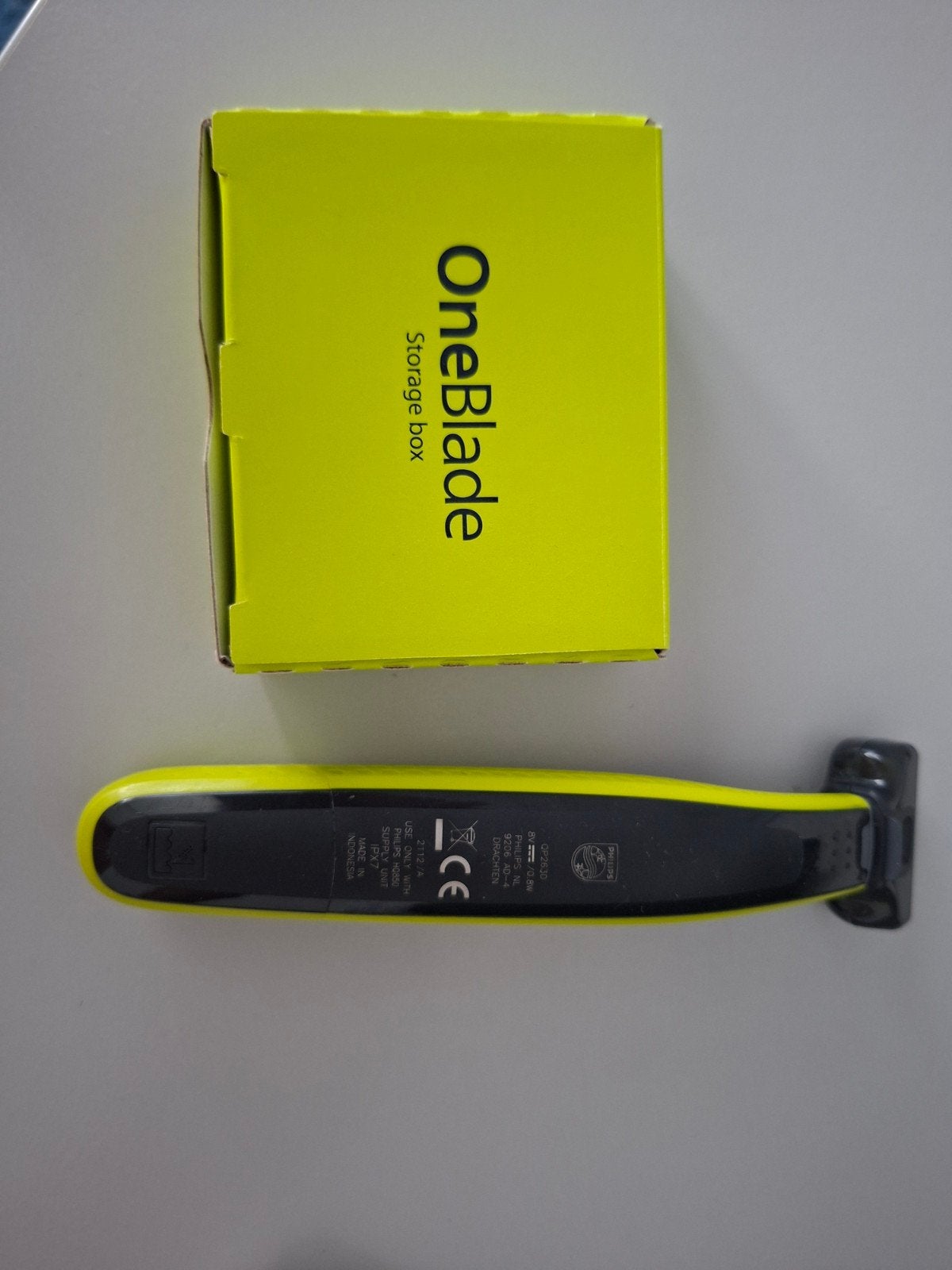 Philips oneblade, Witgoed en Apparatuur, Persoonlijke-verzorgingsapparatuur, Ophalen of Verzenden, Scheren en Epileren