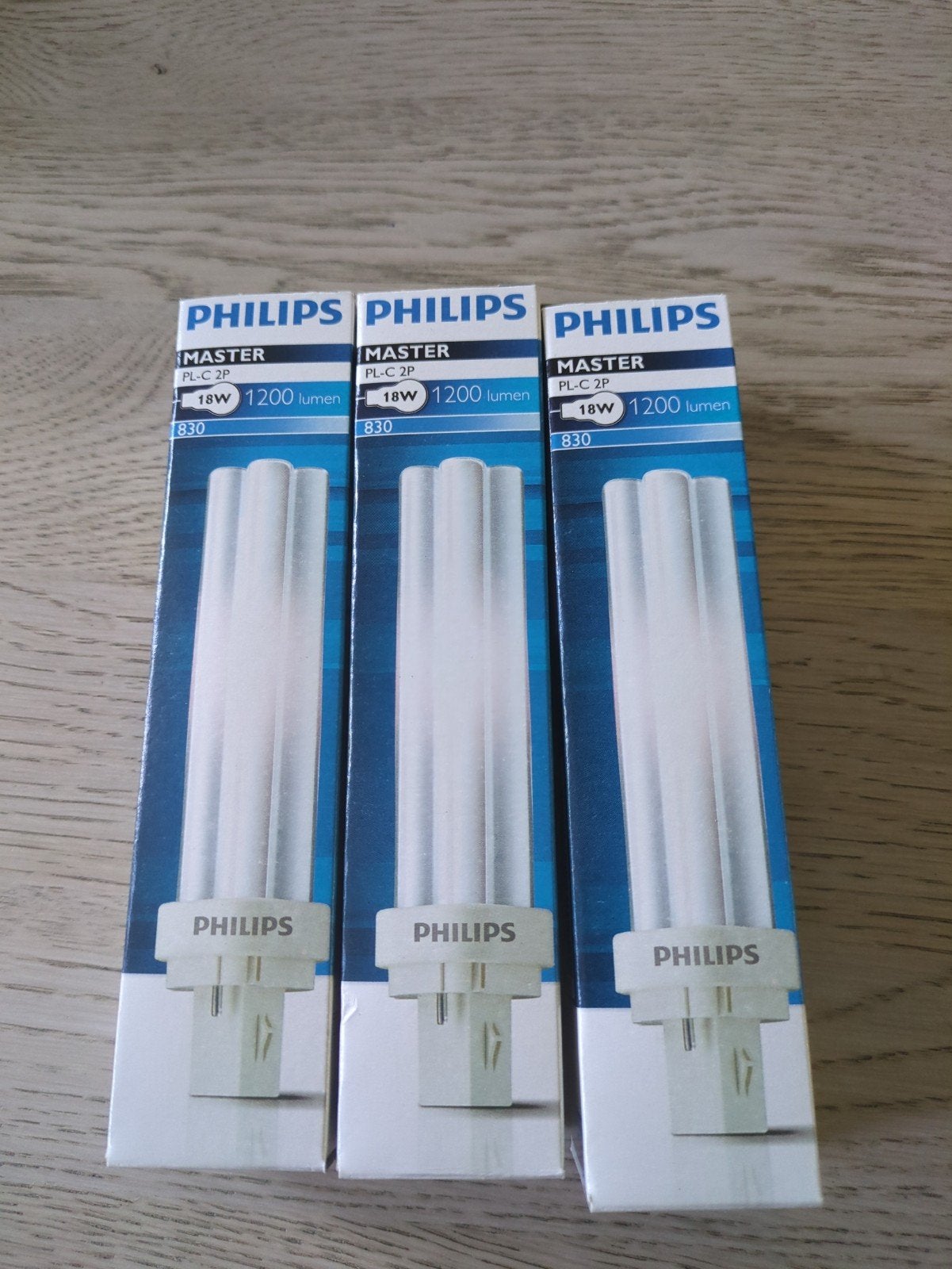 3x Philips Master PL-C 2P 18W 830 spaarlampen, Ophalen of Verzenden, Nieuw