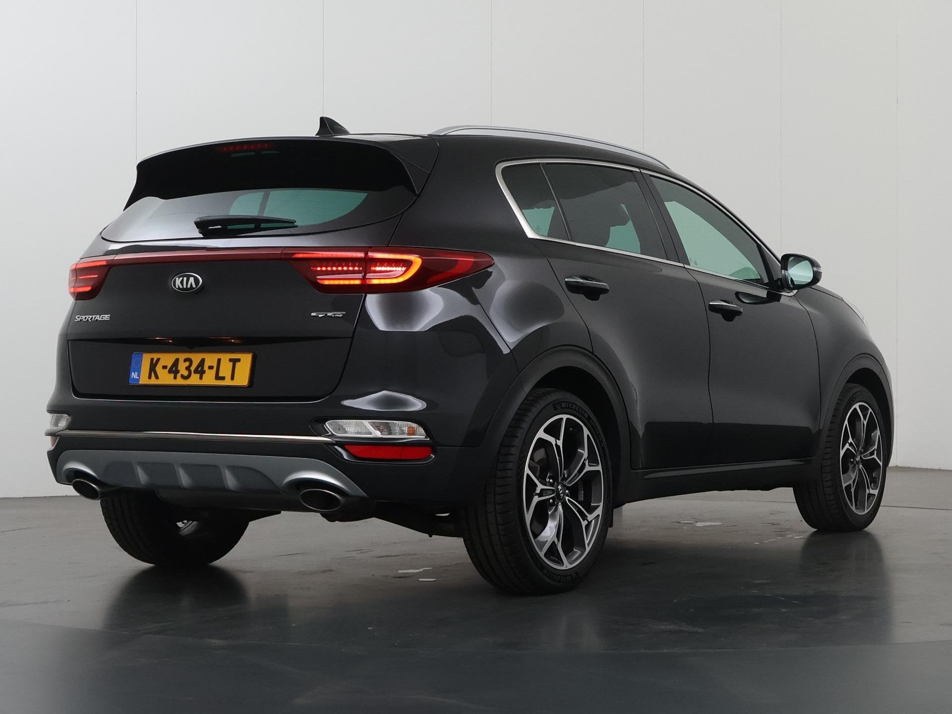 Kia Sportage 1.6 T-GDI GT-Line | Panoramadak | Navigatie | P, Auto's, Lane Keeping Assist, Gebruikt, 4 cilinders, Zwart