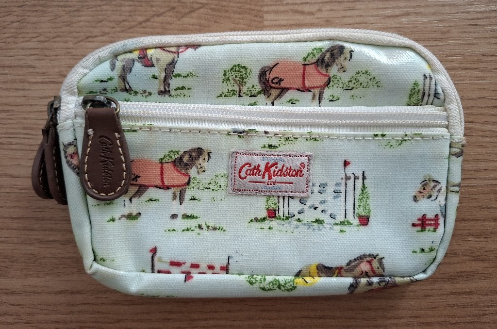 Etui / portemonnee / tasje met paardenprint van Cath Kidston, Ophalen of Verzenden, Zo goed als nieuw, Overige kleuren, Overige merken