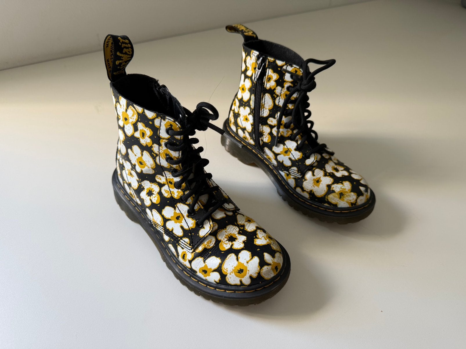 Dr martens maat 32, Ophalen, Zo goed als nieuw, Goud, Overige materialen