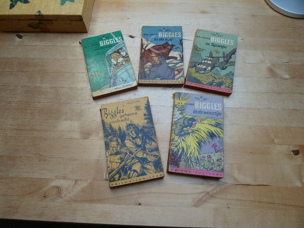 5 Biggles boeken van W.E. Johns - Prisma Juniores, Ophalen of Verzenden, Gelezen, W.E. Johns