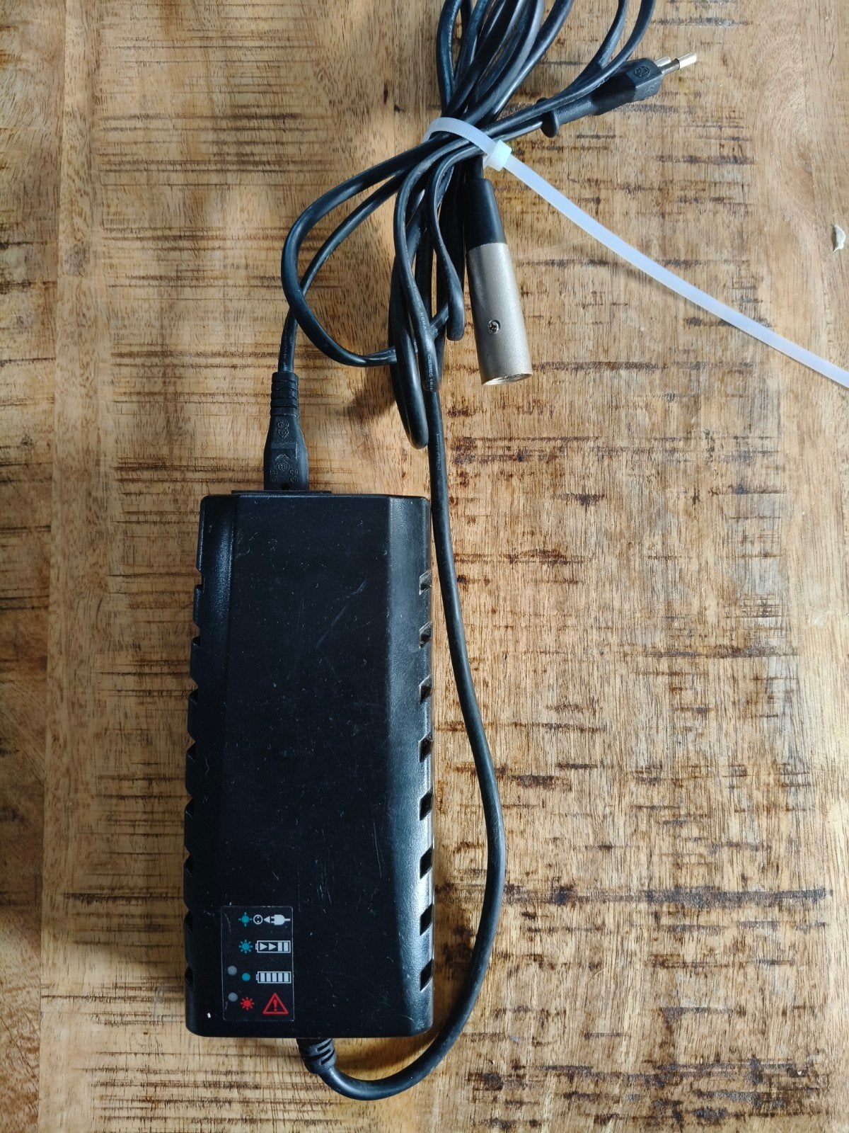 Acculader voor Gazelle impulse, Gebruikt