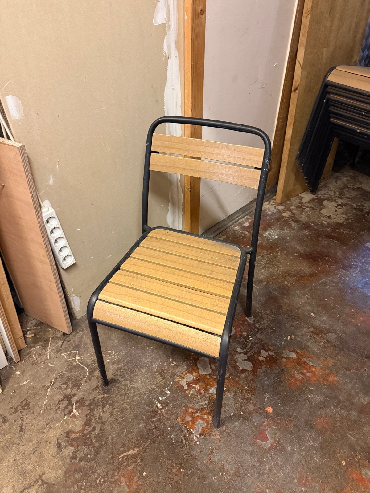 6 x Satelliet terras stoelen zonder armleuning, Huis en Inrichting, Stoelen, Ophalen, Gebruikt, Zwart, Vijf, Zes of meer stoelen
