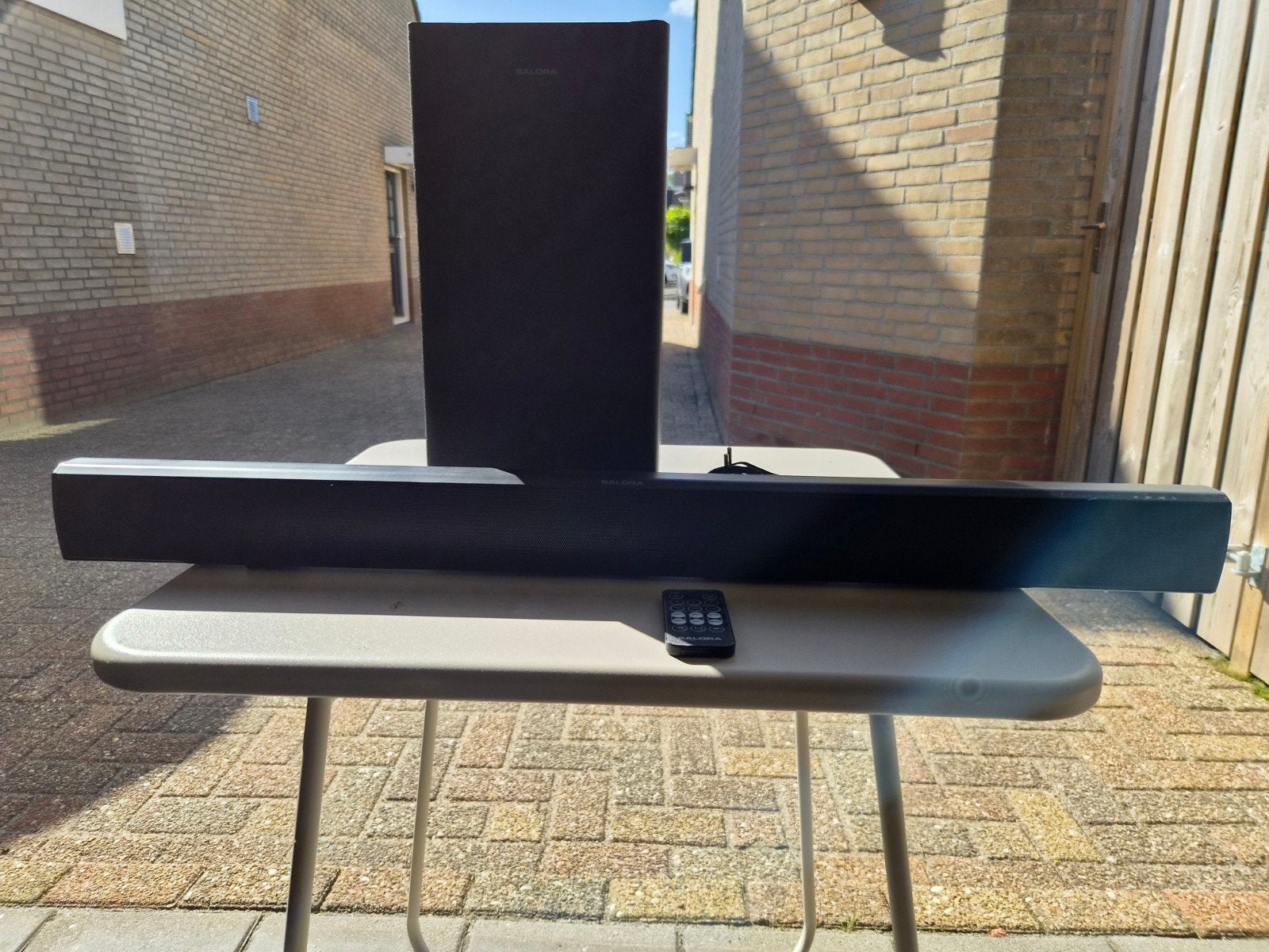 soundbar Salora., Ophalen, Zo goed als nieuw