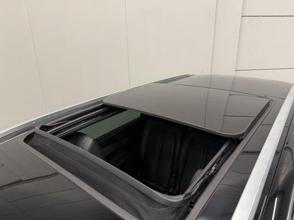 Peugeot 5008 1.2 PureTech GT-Line 7p. PANO-SCHUIFDAK/LEER-SP, Auto's, Voorwielaandrijving, Gebruikt, 1199 cc, 7 stoelen