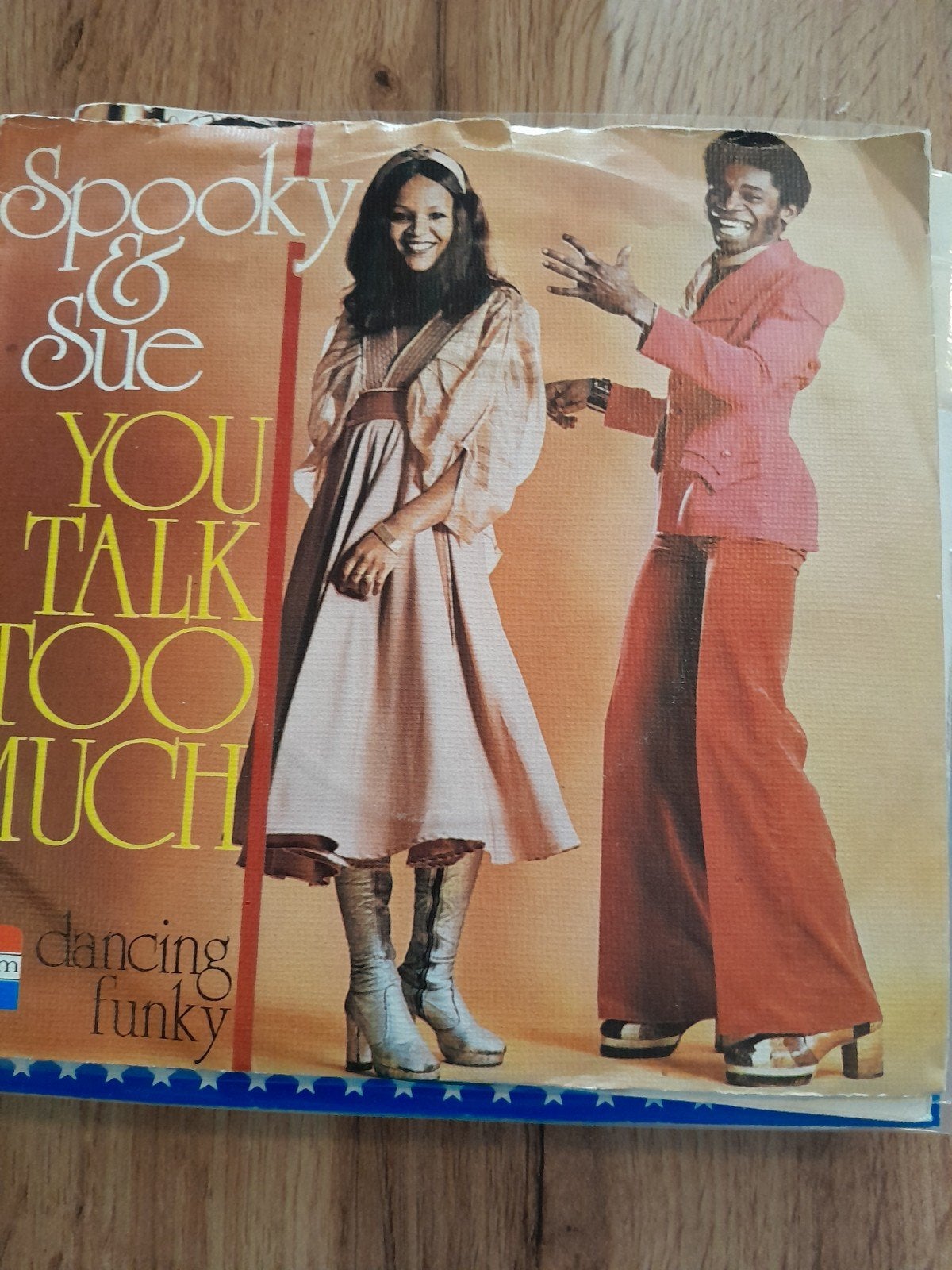 Spooky & sue 7 inch you talk too much, Ophalen of Verzenden, Zo goed als nieuw, Pop