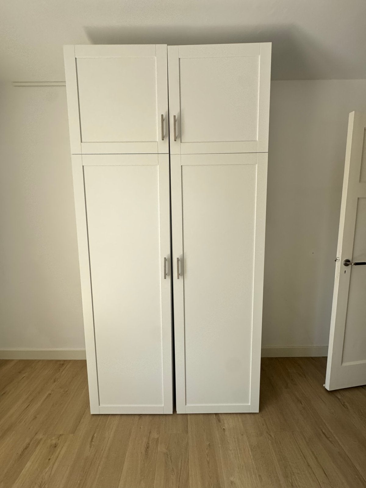 IKEA Platsa hangkast met Sammodal deur (links), Ophalen, 50 tot 100 cm, Zo goed als nieuw, 150 tot 200 cm