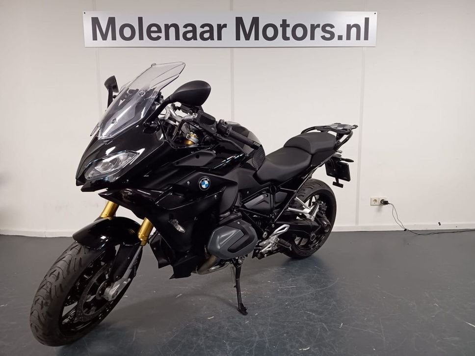 BMW R1250 RS (bj 2021), 2 cilinders, 1254 cc, Motorrijbewijs A, Bedrijf