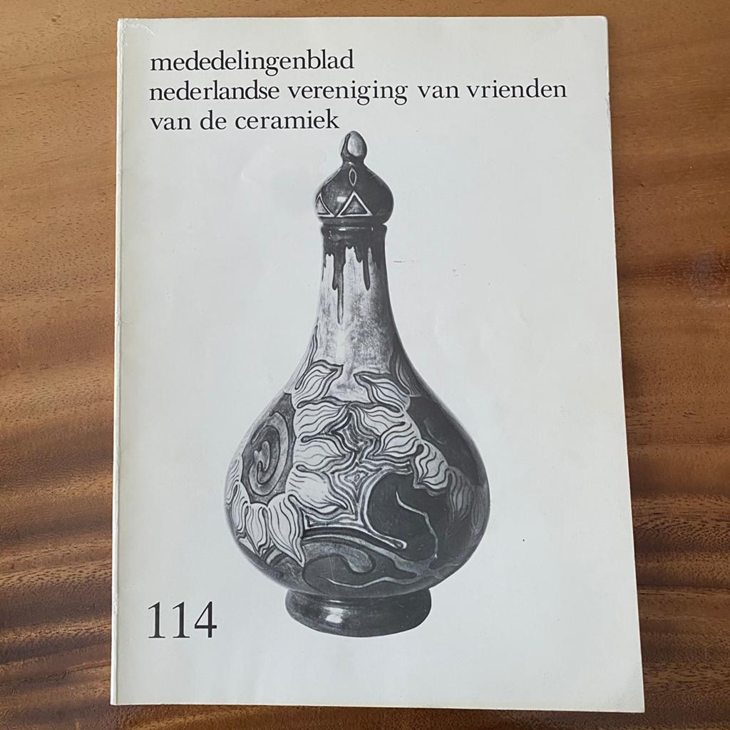 Mededelingenblad Nederlandse Vereniging Vrienden Keramiek, Ophalen of Verzenden, Gelezen, Overige onderwerpen