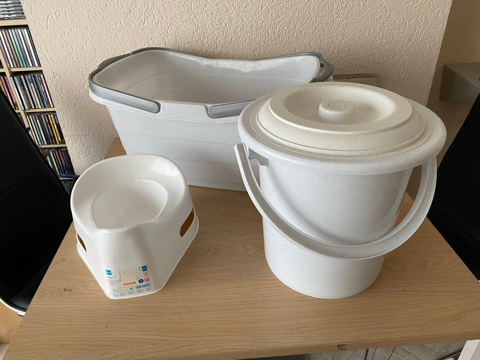 Babyverzorgingsset: Badje, Luieremmer en Plaspotje, Kinderen en Baby's, Badjes en Verzorging, Ophalen, Gebruikt, Badje, Overige merken