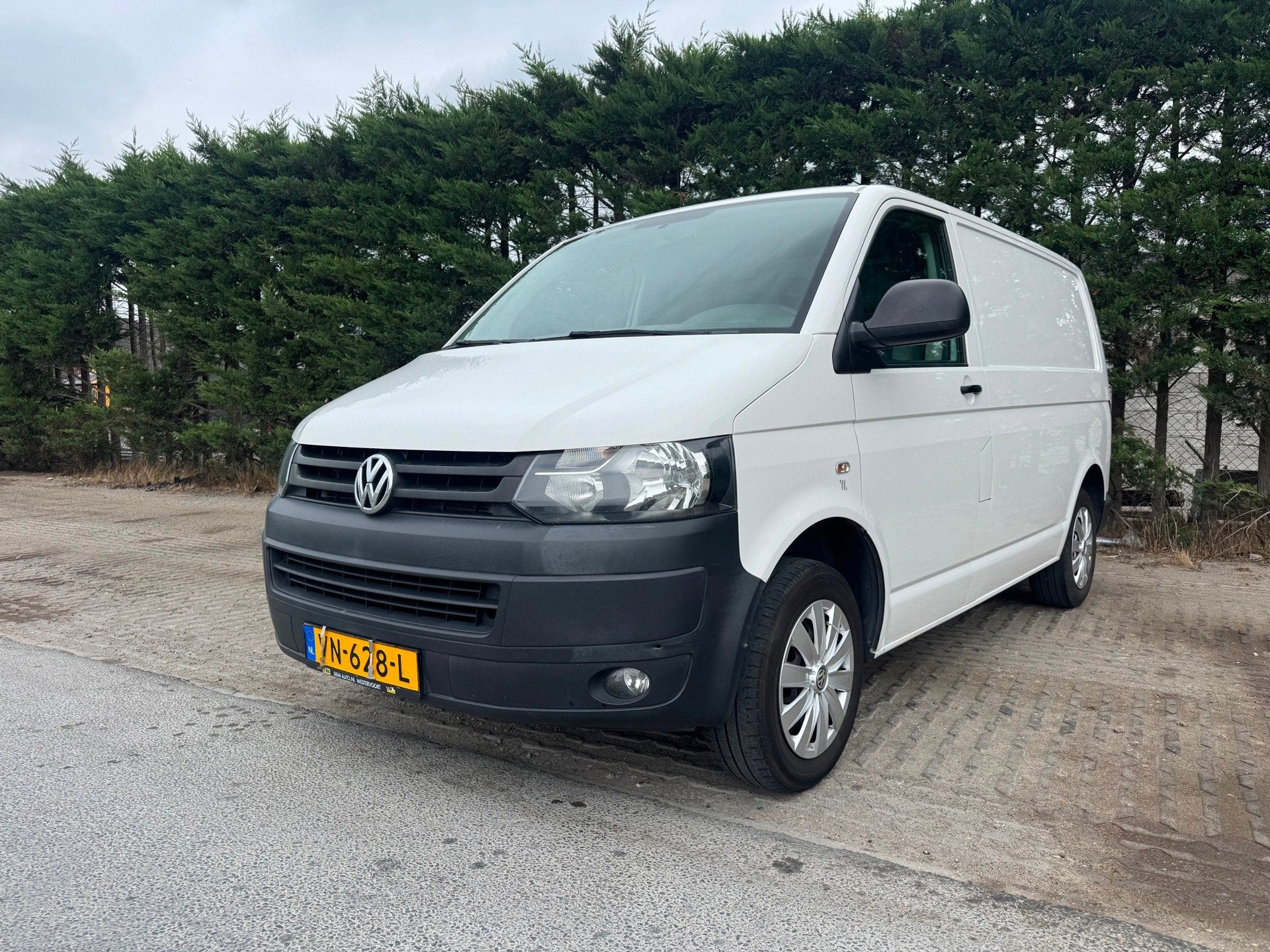 Volkswagen Transporter 2.0 TDI L1H1 T800 Baseline, Voorwielaandrijving, Euro 5, Gebruikt, 4 cilinders