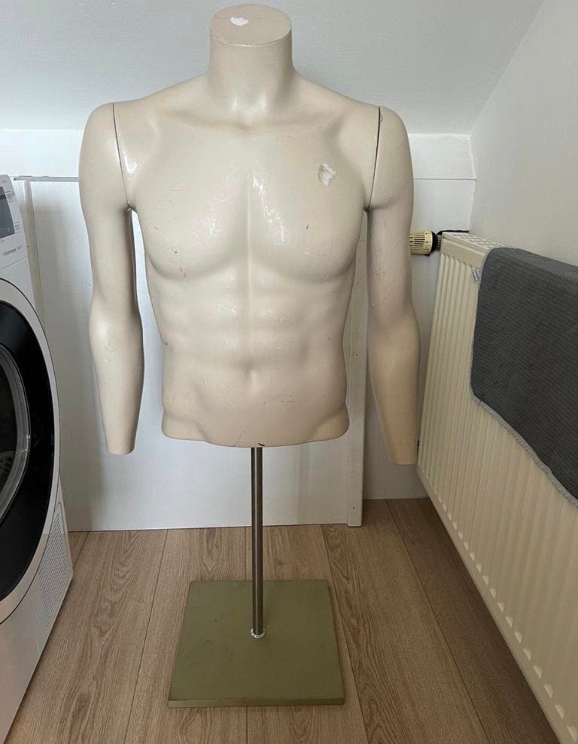 Torso op standaard etalagepop, Ophalen of Verzenden, Landmacht, Kleding of Schoenen