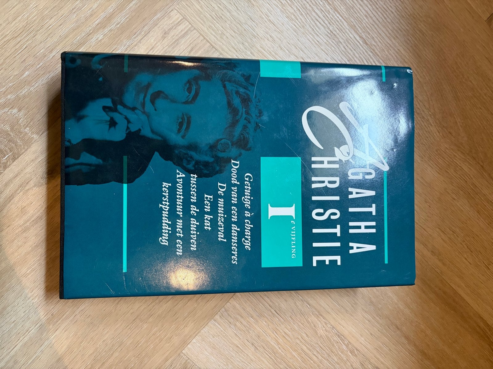 Agatha Christie Collectie I - 5 spannende verhalen, Boeken, Ophalen of Verzenden, Gelezen