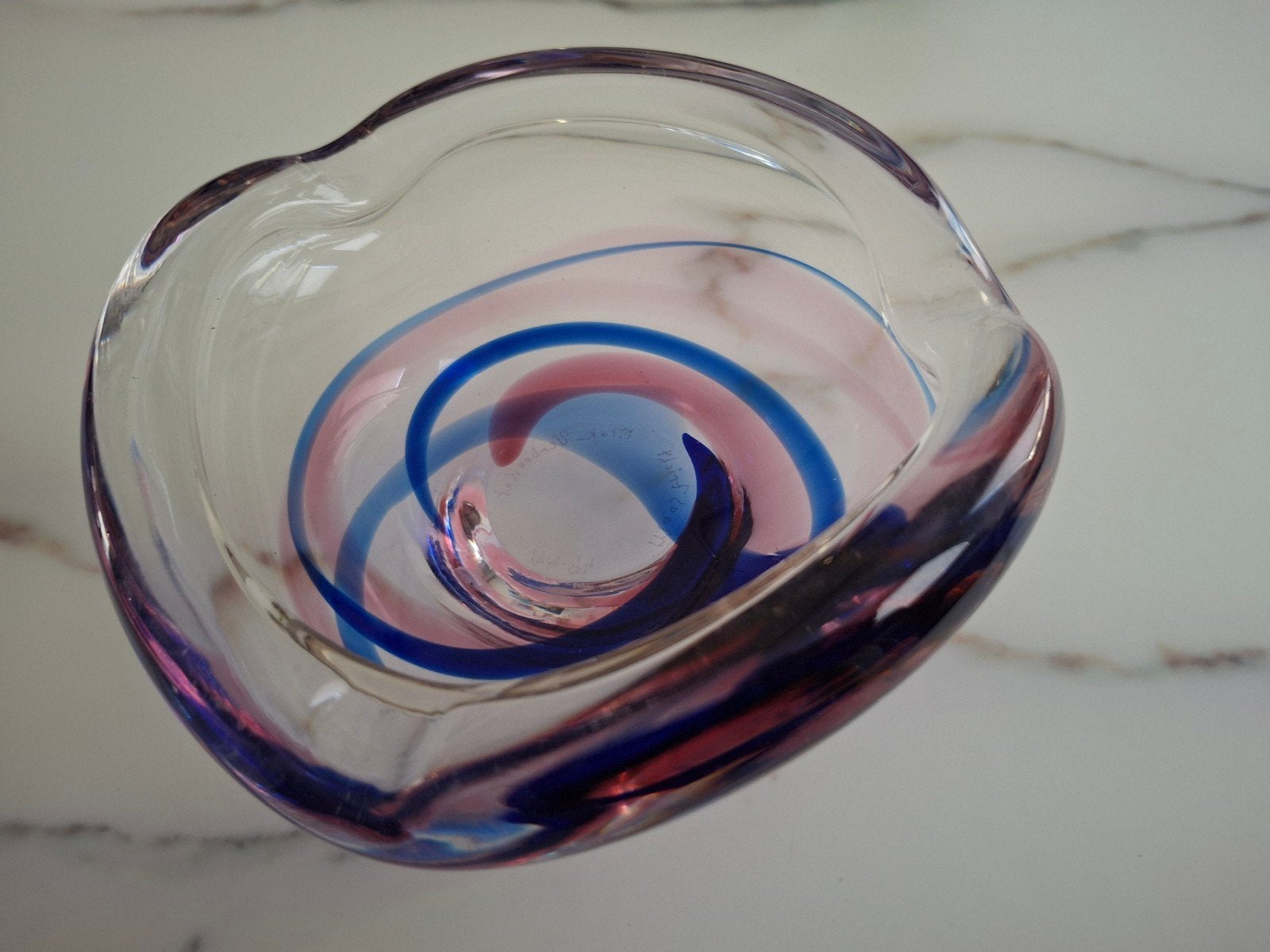 Vintage glazen asbakk Max Verboeket – jaren 60/70
Opis:, Ophalen of Verzenden