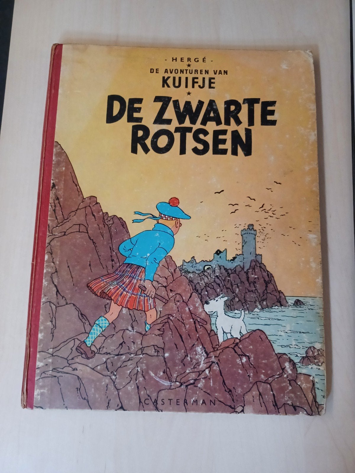 De zwarte  rotsen., Eén stripboek, Ophalen, Gelezen, Hergé