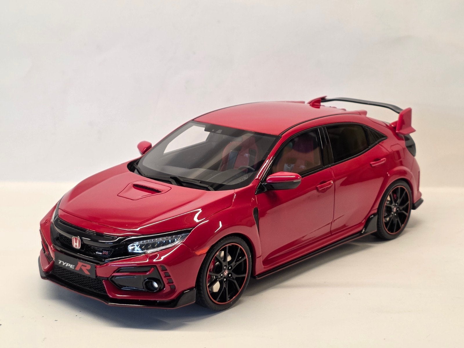 Ottomobile Honda Civic Type R GT FK8 1:18, Hobby en Vrije tijd, Modelauto's | 1:18, OttOMobile, Auto, Nieuw, Ophalen of Verzenden