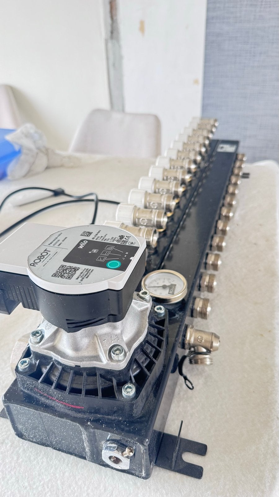 ROBOT Vloerverwarming Verdeler 12 Groepen met Wilo Pomp, Ophalen of Verzenden, Zo goed als nieuw, Overige typen