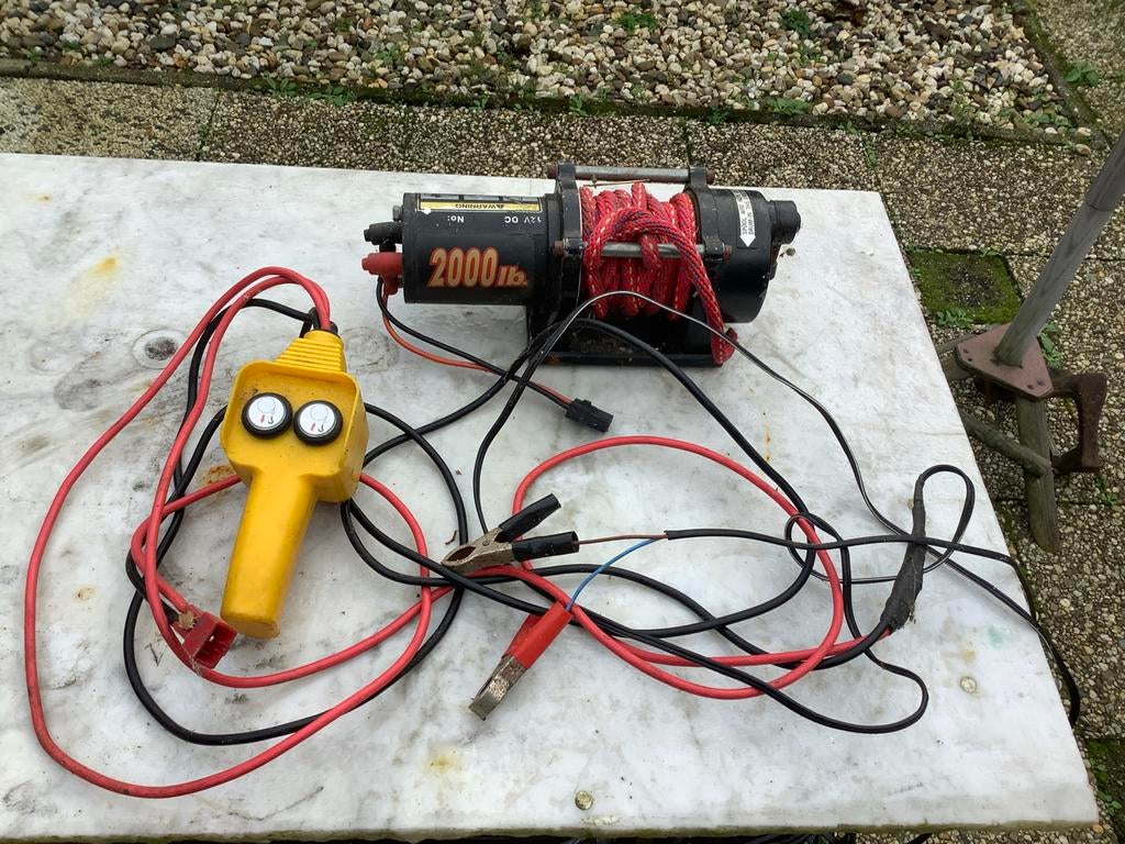Lier 2000 lbs 12V /24, Ophalen of Verzenden, Gebruikt, Elektrisch