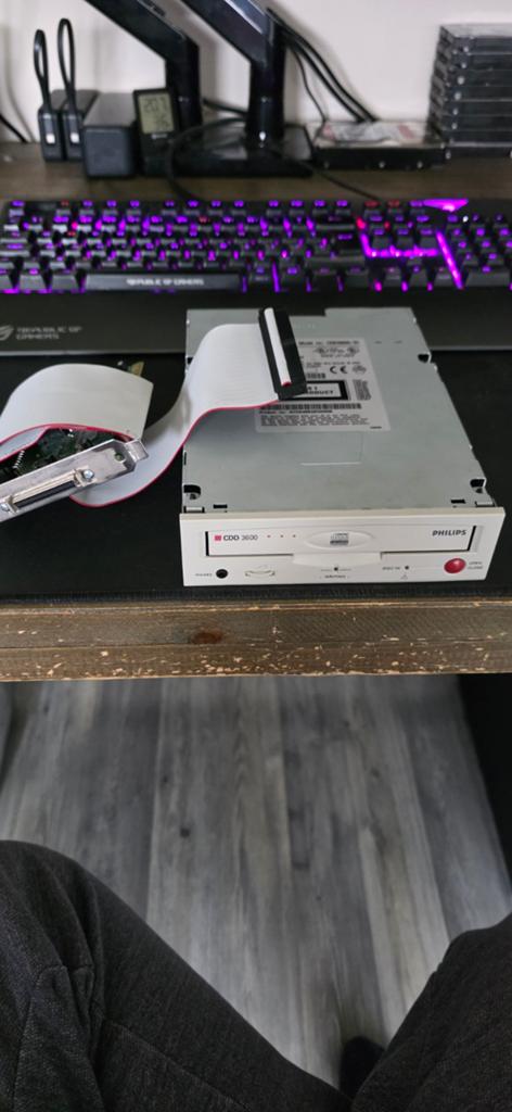 Philips CDD3600 met SCSI kaart, Intern, Ophalen of Verzenden, Zo goed als nieuw, Windows