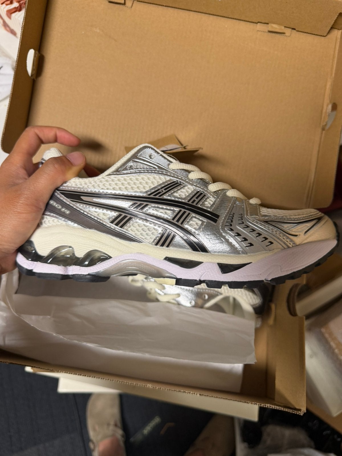 Asics Kayano 14 maat 42, Ophalen of Verzenden, Zo goed als nieuw, Sportschoenen