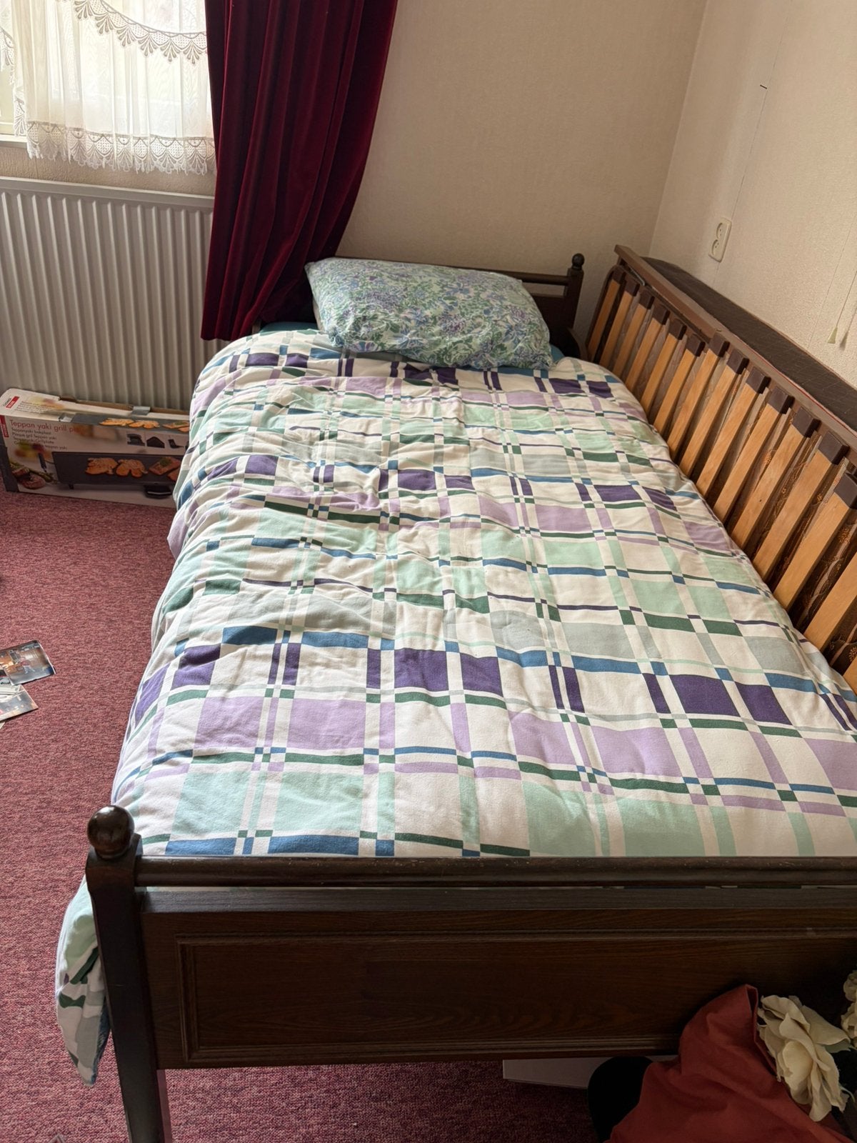 1 pers bed compleet nog extra mateas en bodem, Huis en Inrichting, Slaapkamer | Complete slaapkamers, Ophalen of Verzenden, Gebruikt