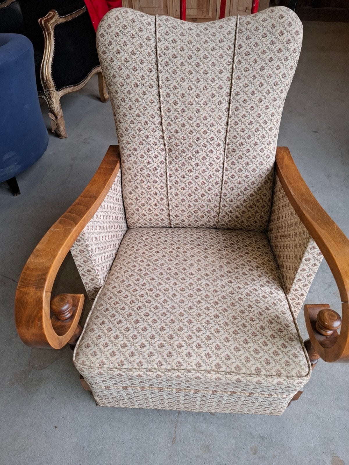italiaanse stijl fauteuil met houtsnijwerk, Ophalen, Bruin, Zo goed als nieuw, Eén