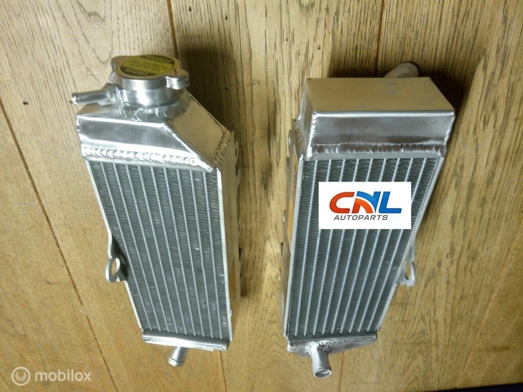 Radiateur SUZUKI RM/RMX250 RM/RMX 250 RM125 1989-1990, Motoren, Nieuw, Ophalen of Verzenden
