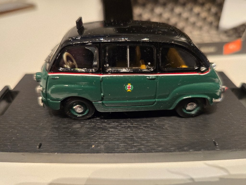 Fiat 600 Multipla taxi 1/43, Hobby en Vrije tijd, Modelauto's | 1:43, Ophalen of Verzenden, Nieuw, Auto, Overige merken