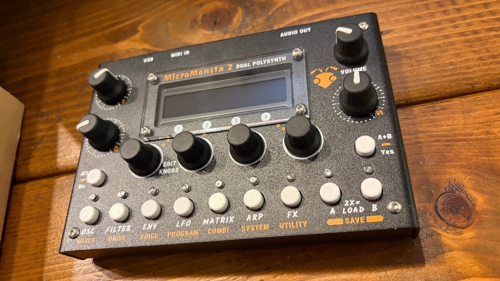 Audiothingies MicroMonsta 2, Overige merken, Zo goed als nieuw, Met midi-aansluiting, Overige aantallen